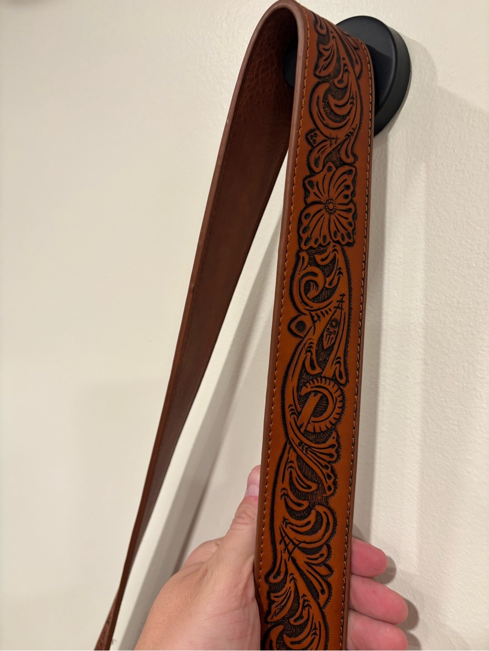 Wrangler Brown Leather Tooled Floral Fringe Crossbody - Picture 5 of 16